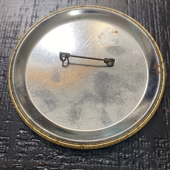 Vintage Nebraska Cornhuskers Mascot Pin! - Picture 2 of 3